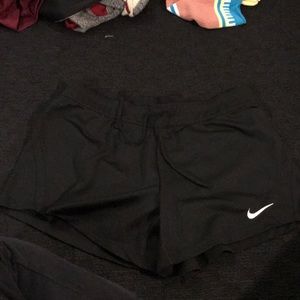 Black nike shorts
